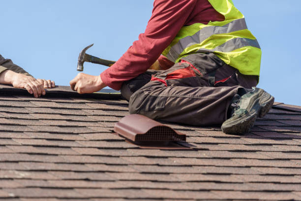 Quick and Trustworthy Emergency Roof Repair Services in Hewitt, TX